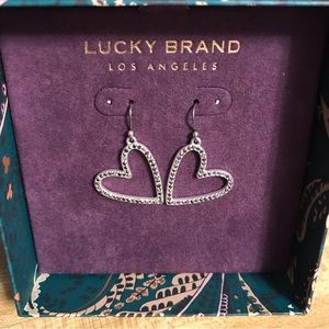 🌸Lucky🍀Brand Heart Earrings